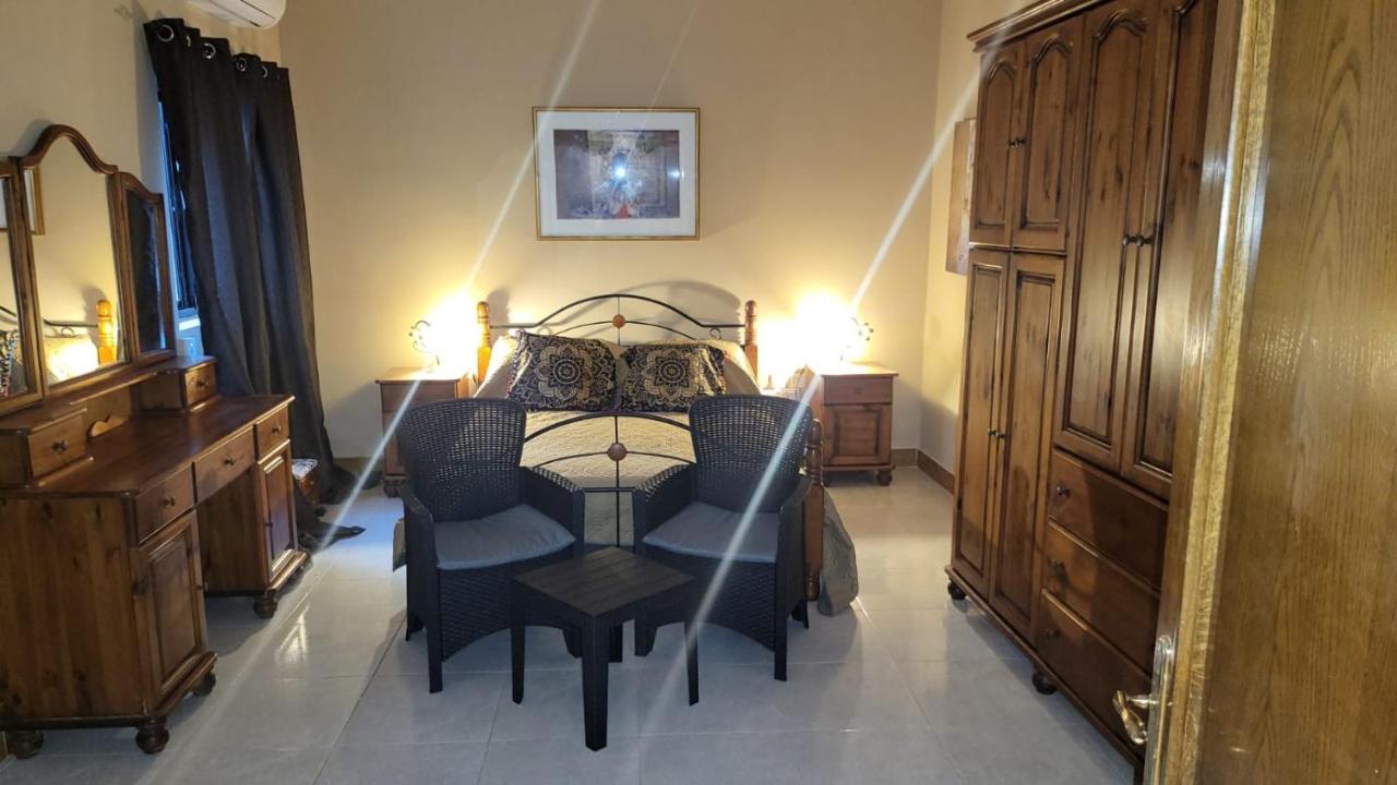 Lotus Apartment Hamrun Exterior photo